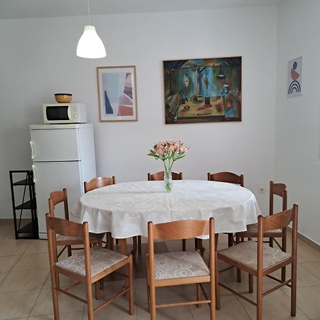 Apartments Ruzica Заострог Екстериор снимка