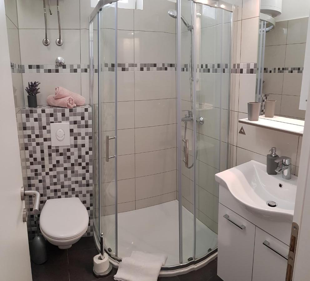 Apartments Ruzica Заострог Екстериор снимка