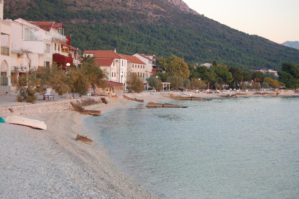 Apartments Ruzica Заострог Екстериор снимка