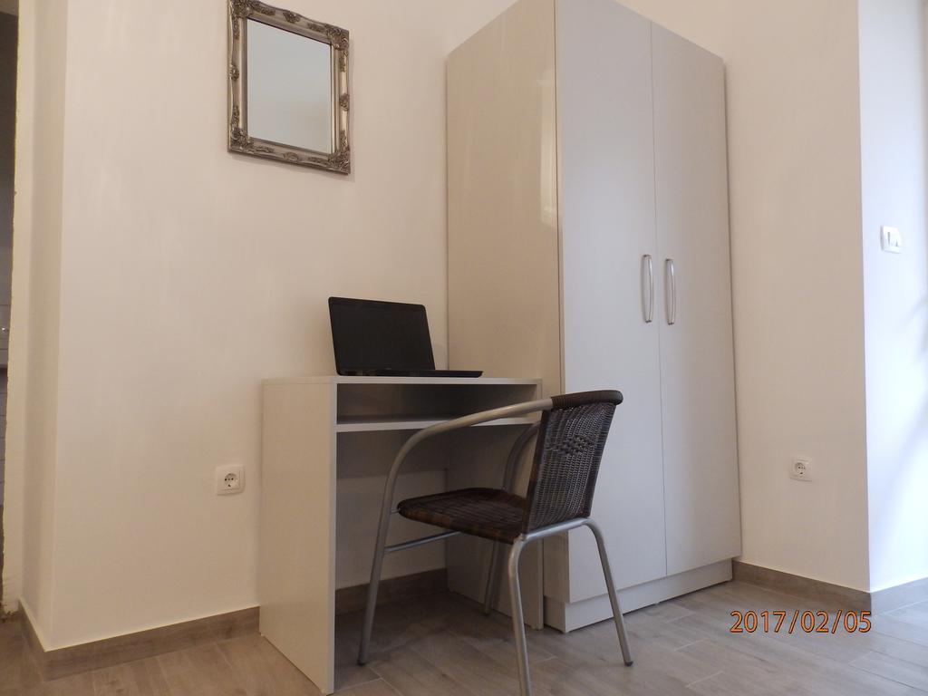 Apartments Ruzica Заострог Екстериор снимка